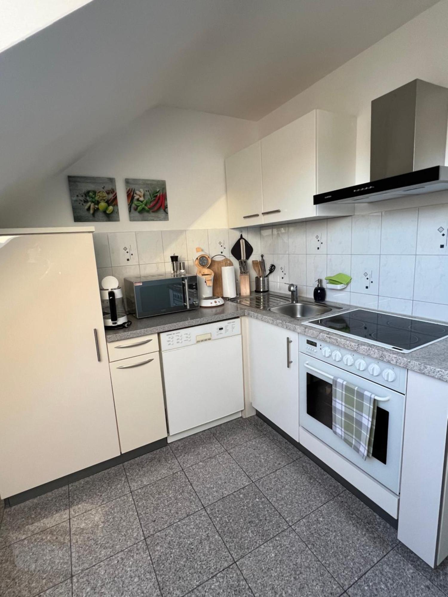 Ferienwohnung Zentral In Loerrach - Konus Gaestekarte Inklusive Bagian luar foto